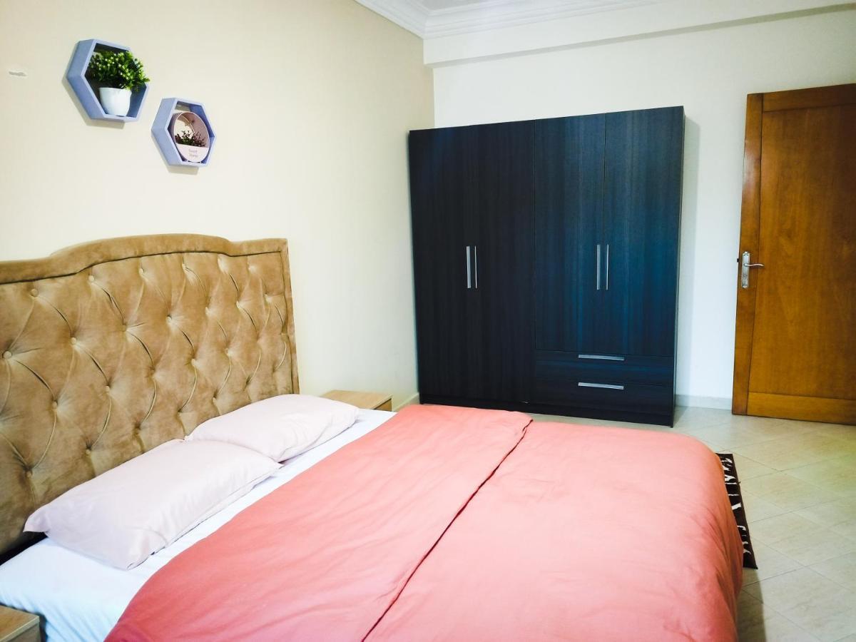 Fantastique Appartement Nouveau Meuble Avec Wifi & Netflix A Proximite Du Marjane Tanger Eksteriør billede